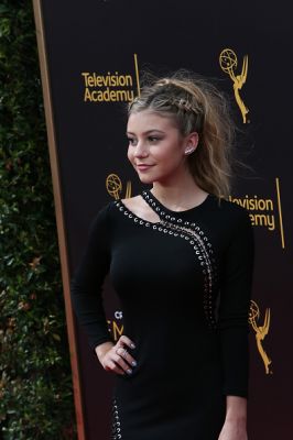 emmy16-44.jpg