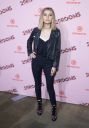 Filename=refinery29-8.jpg
Filesize=35KiB
Dimensions=427x612
Date added=May 15, 2018 refinery29-8.jpg