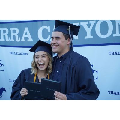 grad-12.jpg