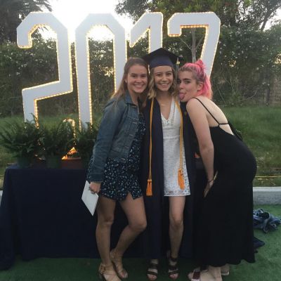 grad-2.jpg