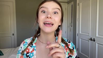 ytvideo20-62072.jpg