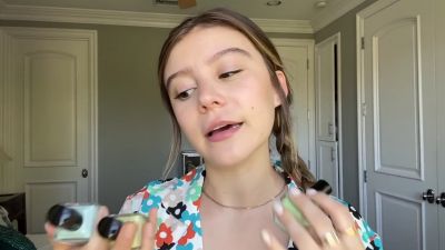ytvideo20-69470.jpg