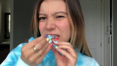 ytvideo20-51021.jpg