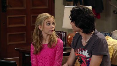 s2e187859.jpg