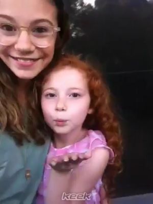 keek-v100703.jpg