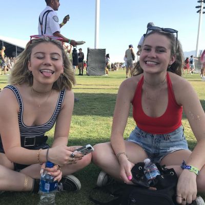 friendsfam-340.jpg
